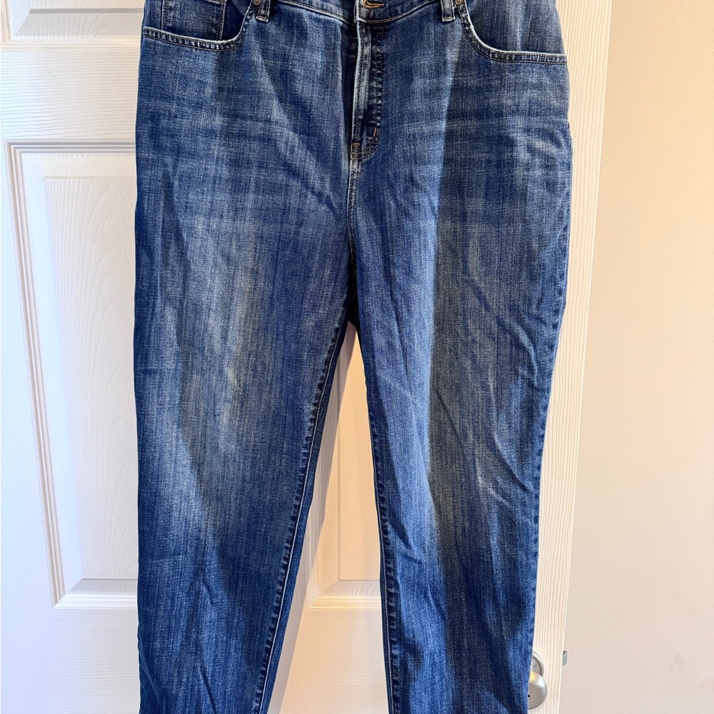 Classic Blue Women's Crop Jeans